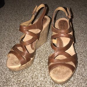 b.o.c. Born concept Leather wedge Sandals 10 M